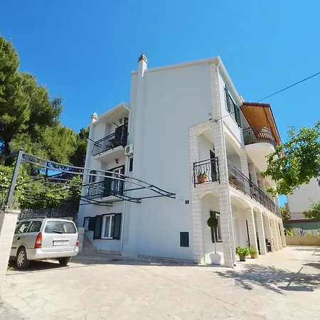Vukadin * Trogir